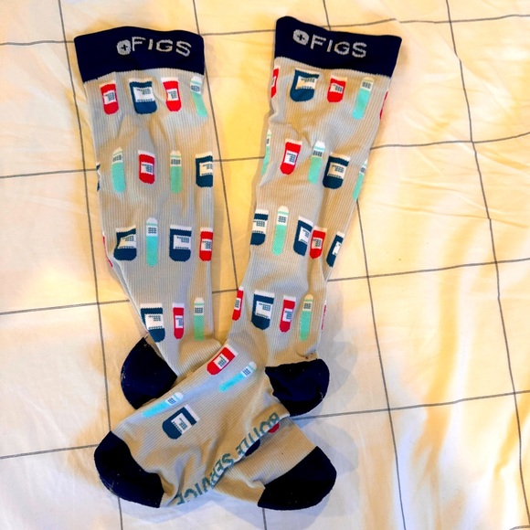 Figs Accessories - Figs Compression Socks - Medium